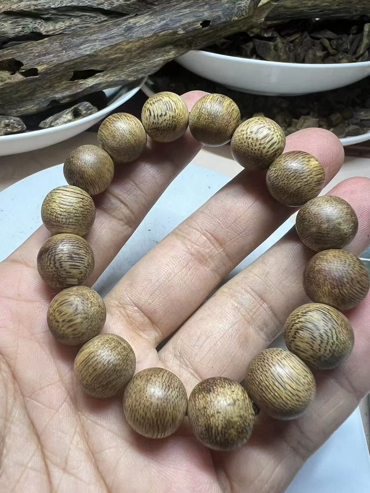دستبند مهره گرد A 1